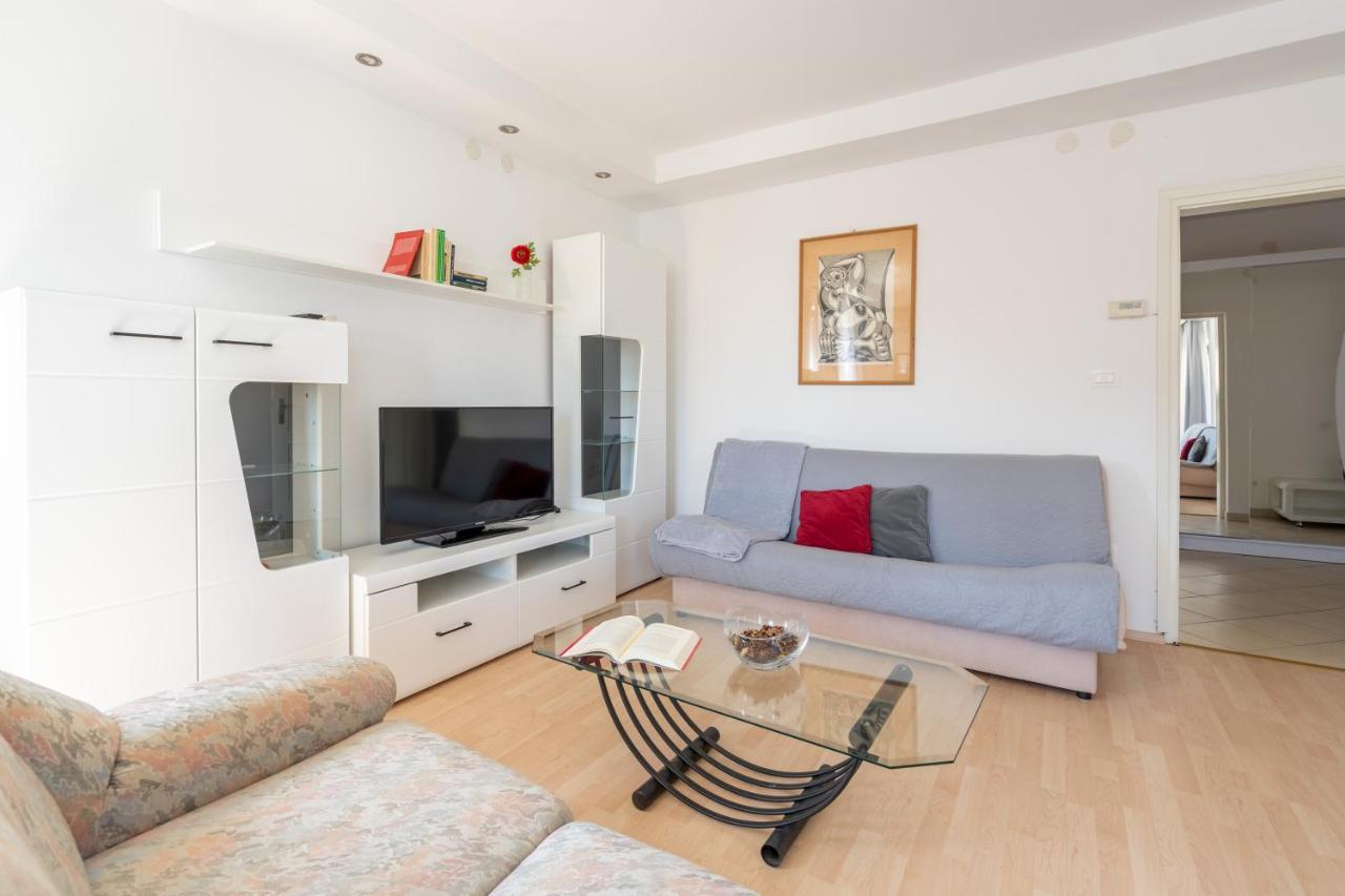 Apartmani&Soba Mimi โรวีน ภายนอก รูปภาพ