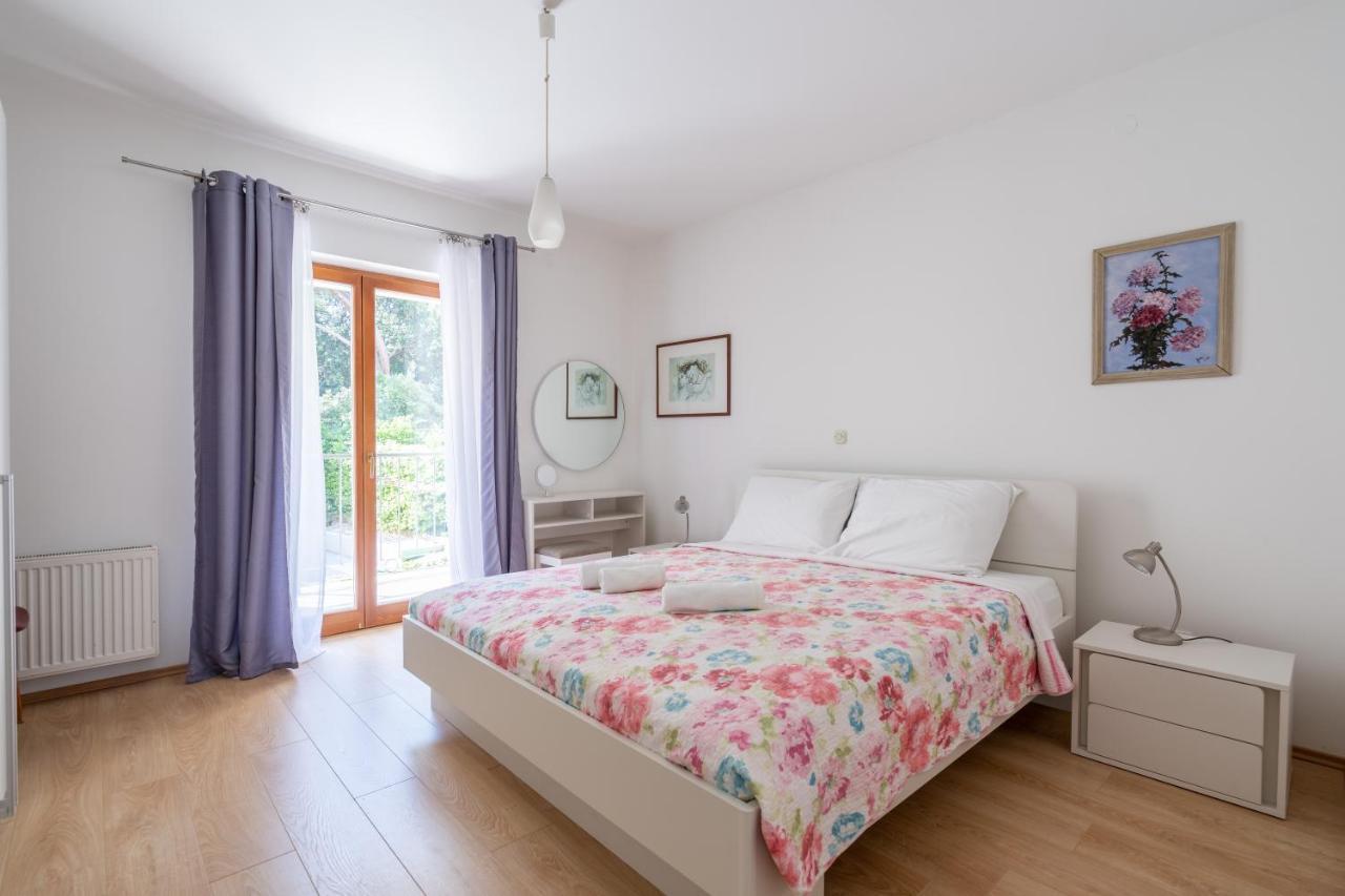 Apartmani&Soba Mimi โรวีน ภายนอก รูปภาพ