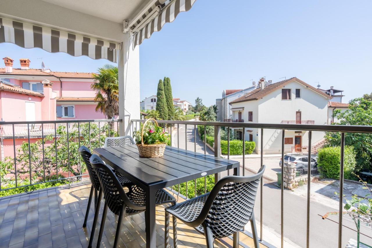 Apartmani&Soba Mimi โรวีน ภายนอก รูปภาพ