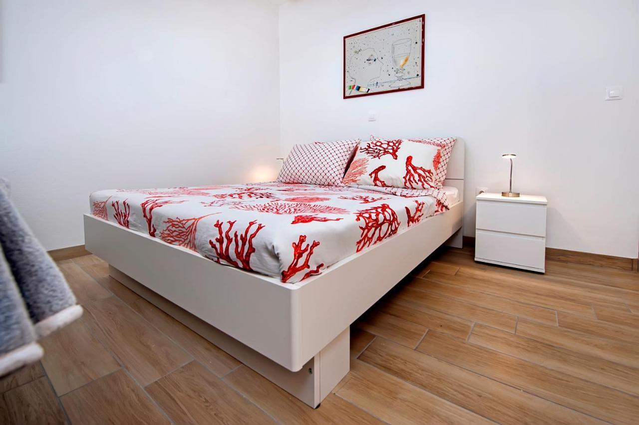 Apartmani&Soba Mimi โรวีน ภายนอก รูปภาพ